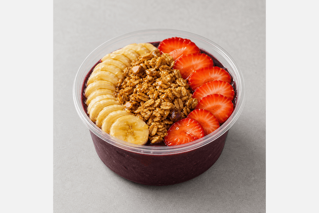 Photorealistic Brazilian acai bowl menu-main p09 food image by VDAMO