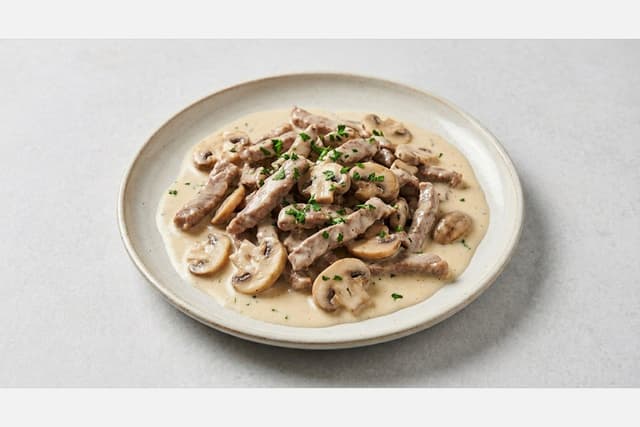 Photorealistic Zurcher geschnetzeltes menu-main p09 food image by VDAMO