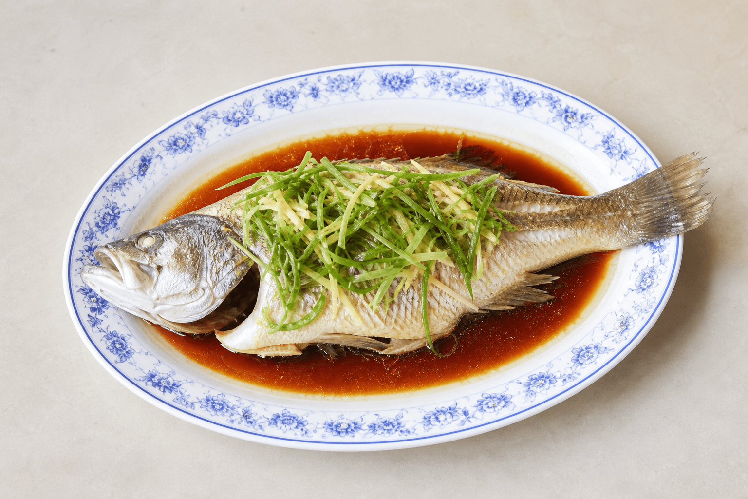 VDAMO Speisebild: Steamed fish with soy sauce menu-main p03
