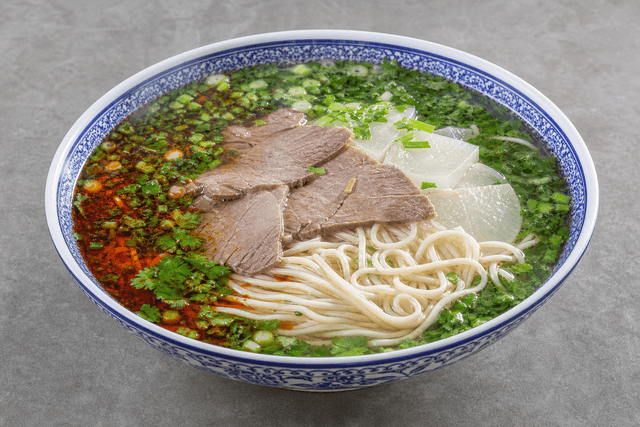 Photorealistic Lanzhou beef noodles menu-main p10 food image by VDAMO