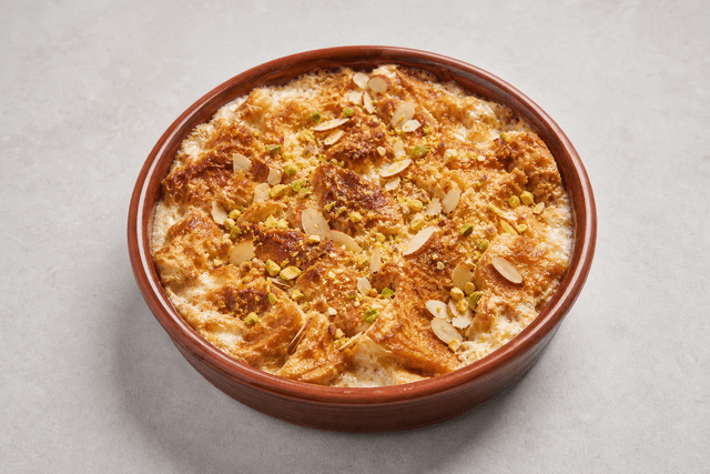 Photorealistic Umm ali menu-main p02 food image by VDAMO