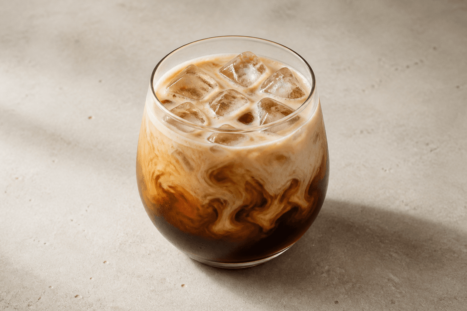 Photorealistic FR Cold brew coffee coffee menu-main p10 food image by VDAMO