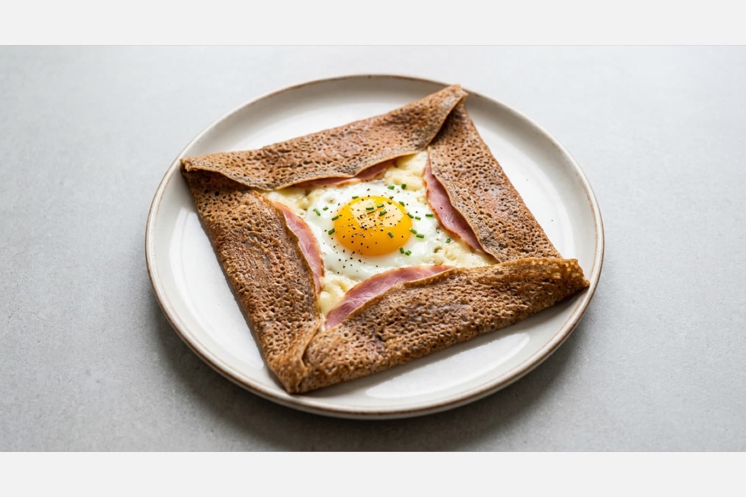 Photorealistic Crepe complete menu-main p04 food image by VDAMO