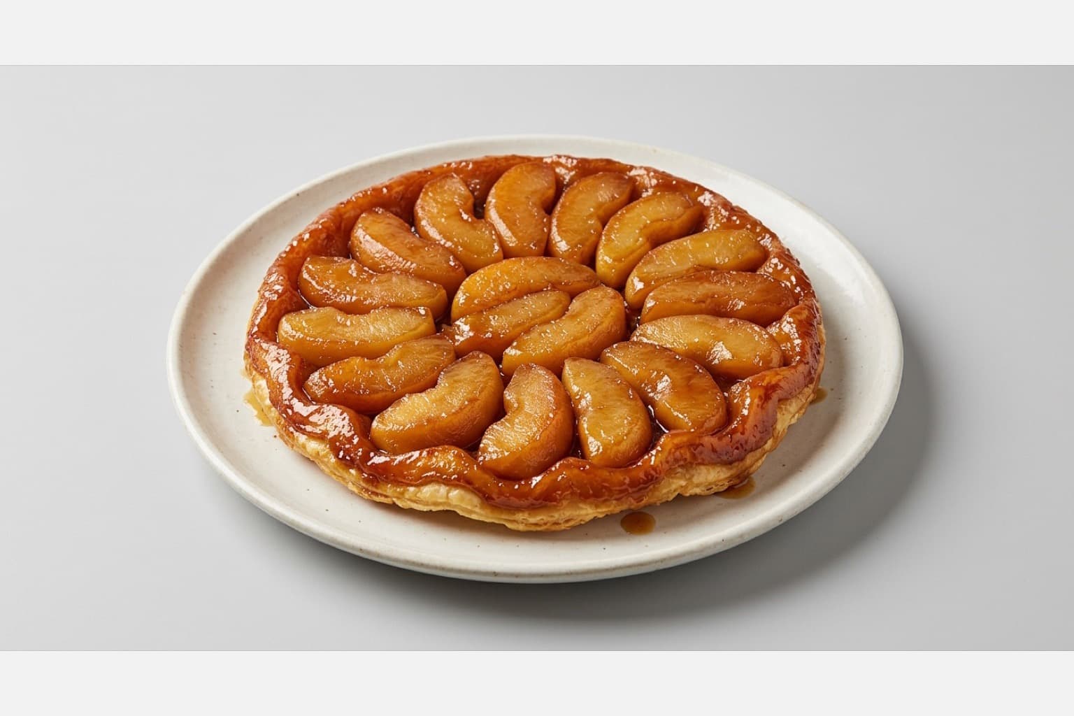 Photorealistic Tarte tatin menu-main p02 food image by VDAMO