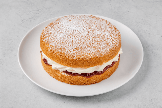 Photorealistic Victoria sponge menu-main p03 food image by VDAMO