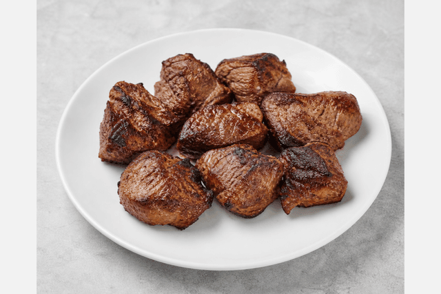 Photorealistic 格鲁吉亚烤肉串 menu-main p04 food image by VDAMO