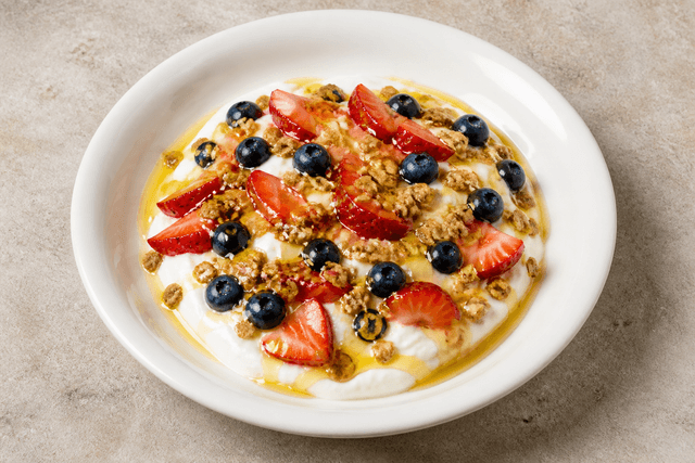 Imagem de comida VDAMO: Greek yogurt bowl menu-main p01