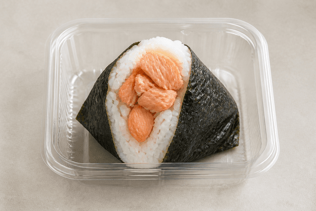 Photorealistic 연어 오니기리 menu-main p07 food image by VDAMO