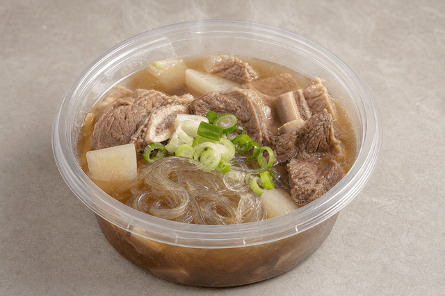 Photorealistic ซุปซี่โครงเนื้อเกาหลี menu-main p07 food image by VDAMO