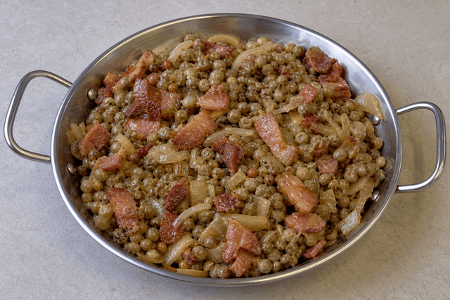 Photorealistic Grey peas with bacon menu-main p05 food image by VDAMO