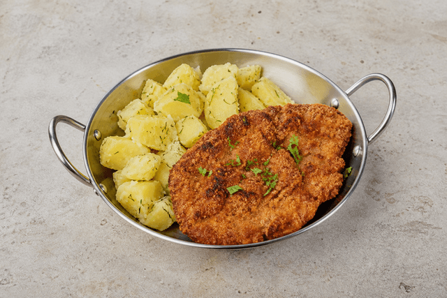 Photorealistic Latvian karbonāde menu-main p05 food image by VDAMO