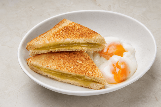 Photorealistic Roti bakar kaya menu-main p04 food image by VDAMO