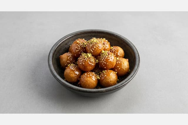 Photorealistic لقيمات menu-main p04 food image by VDAMO