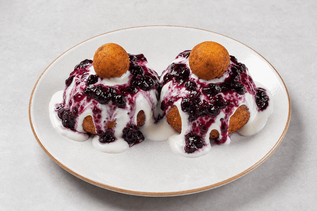 Photorealistic 罗马尼亚奶酪甜甜圈 menu-main p02 food image by VDAMO