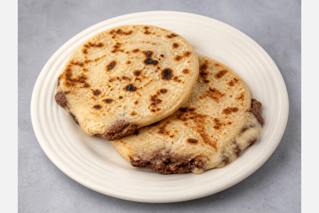 Photorealistic Pupusa revueltas menu-main p09 food image by VDAMO