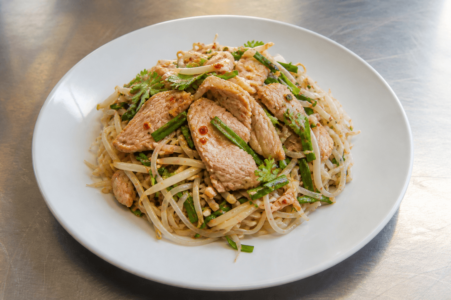 Photorealistic Thai street noodle 034 P01 food image by VDAMO