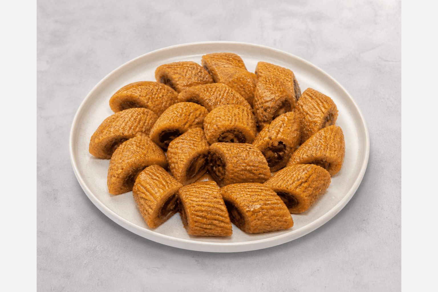 Photorealistic Makroudh menu-main p04 food image by VDAMO