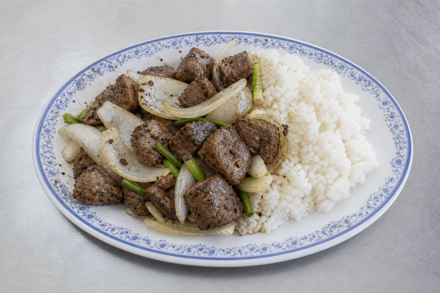 รูปอาหาร เนื้อผัดสไตล์โบ๋ลุกลัก 052 P03 โดย VDAMO