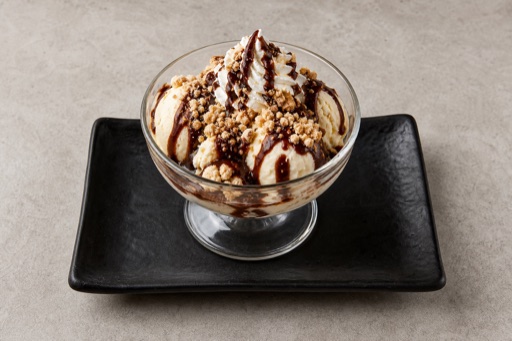 AU Ice cream sundae dessert P02 — Australia dish