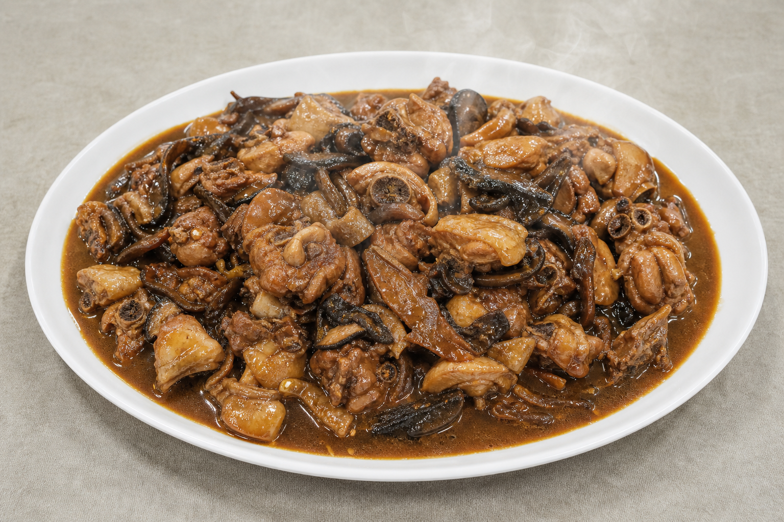 Signature Northeast Chinese chicken stew with mushrooms — China dish