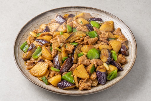 Northeast Chinese di san xian style pork P10 — China dish