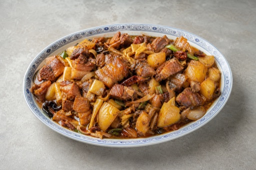 Northeast Chinese iron pot stew pork P03 — China dish