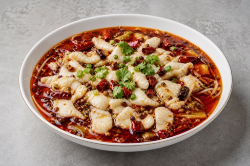 Sichuan chili oil boiled fish fillet P04 — Cina piatto