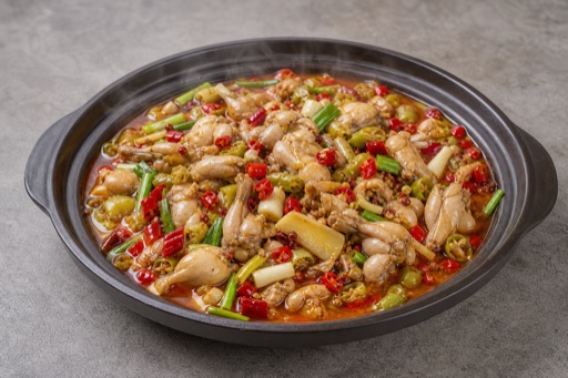 Sichuan pickled chili bullfrog P10 — Cina piatto