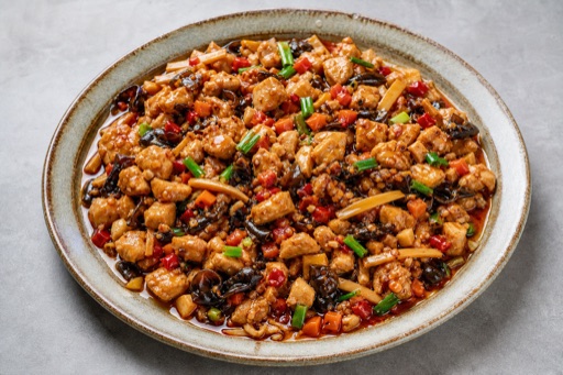 Sichuan yuxiang chicken cubes P10 — China dish