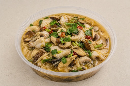 Yunnan wild mushroom fish P07 — China dish