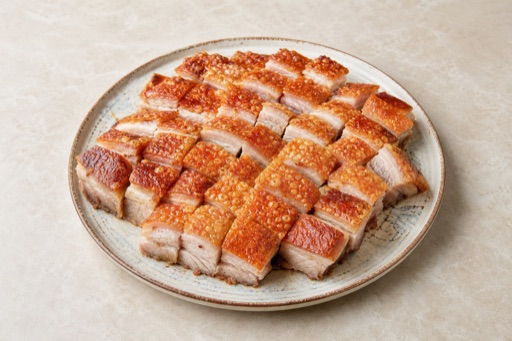Cantonese crispy roast pork P10 — China dish
