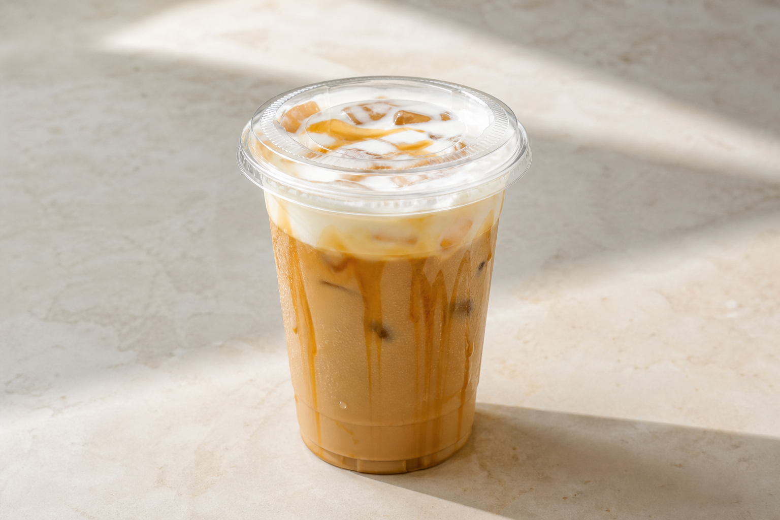 Sea salt caramel latte P01 — China dish