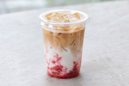 strawberry coconut latte P04 — จีน อาหาร