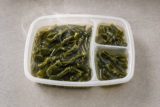 clear broth hot pot kelp knots add-on P08 — China ingredient