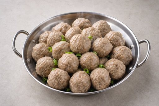 handmade beef tendon balls P05 — 中国 料理