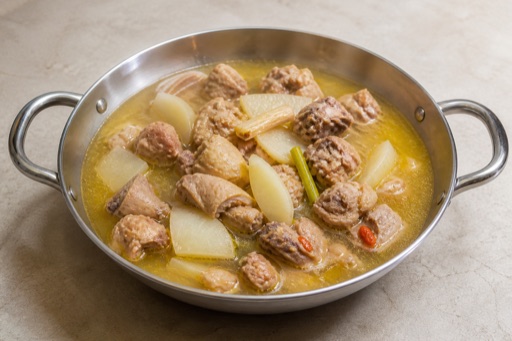 Chengdu pickled radish duck hot pot soup base P05 — China ingredient
