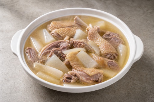 Chengdu pickled radish duck hot pot soup base P09 — China ingredient