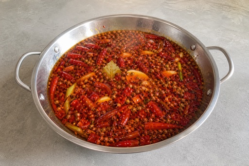 homestyle Chengdu clear-oil mala hot pot broth P05 — China ingredient