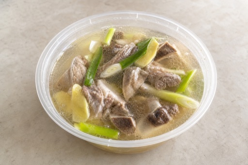 VDAMO Speisebild: chinesische Hotpot-Bruehe 清补北京铜锅清汤锅底 P07