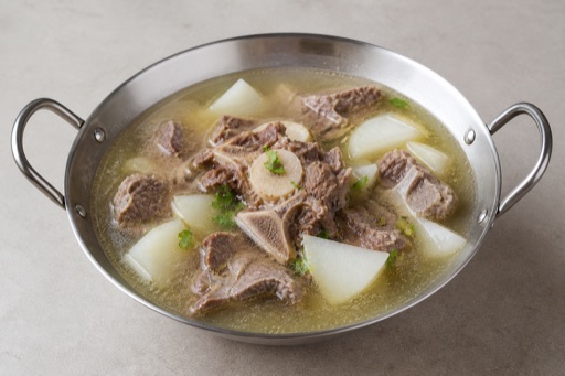 Photorealistic nourishing Chaoshan beef bone hot pot broth P05 food image by VDAMO