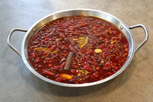 signature Chongqing old-style hot pot broth P05 — China ingredient