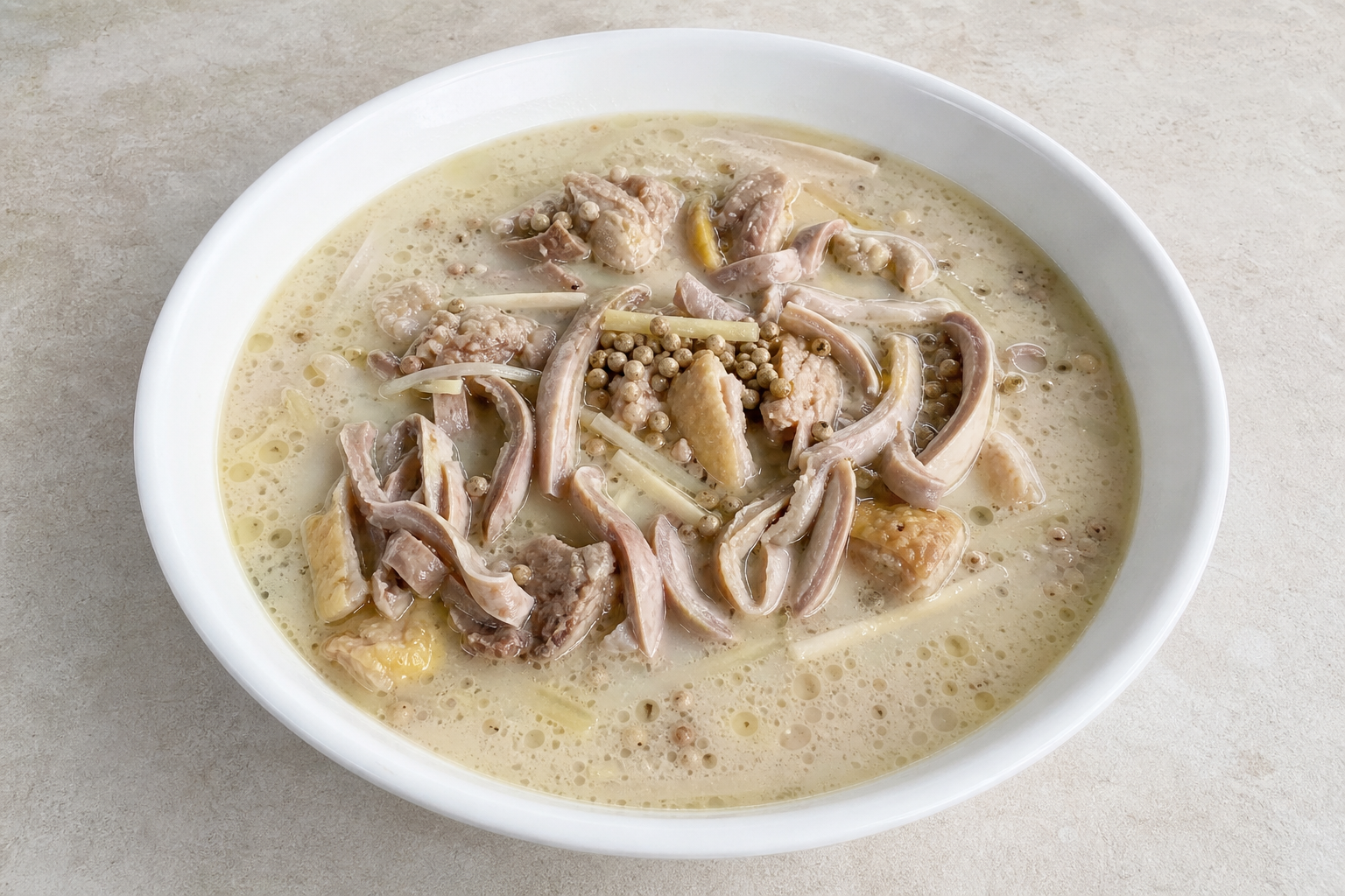 Yunnan white pepper pork tripe chicken hot pot soup base P04 — China ingredient