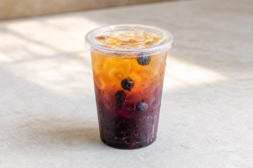 blueberry mulberry four season oolong tea P06 — China dish