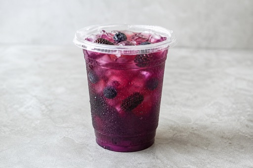 blueberry mulberry ya shi xiang tea P01 — China dish