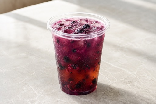 blueberry mulberry ya shi xiang tea P06 — China dish