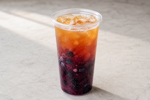 blueberry mulberry ya shi xiang tea P07 — China dish