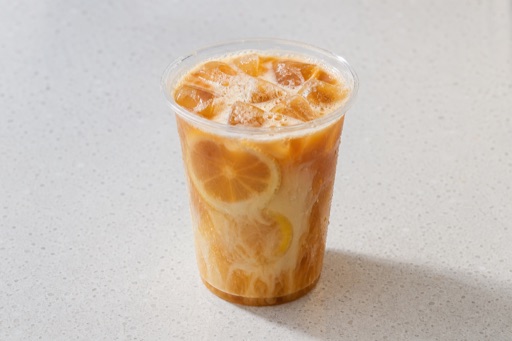 oat milk lemon black tea P03 — China dish