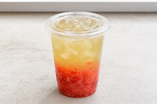 strawberry jasmine green tea sparkling drink P09 — Cina piatto