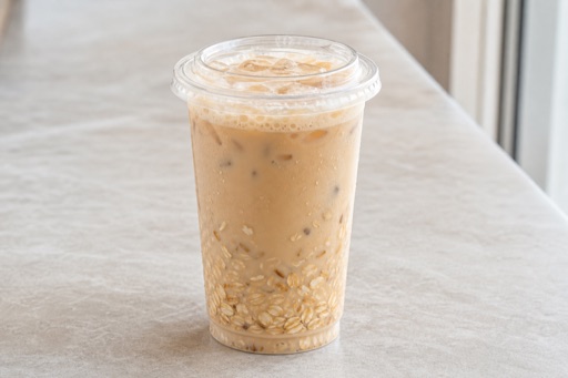 Photorealistic oats oolong milk tea P04 food image by VDAMO