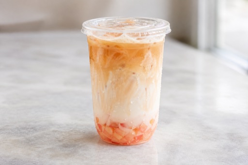 peach oolong tea fresh milk tea P03 — China dish